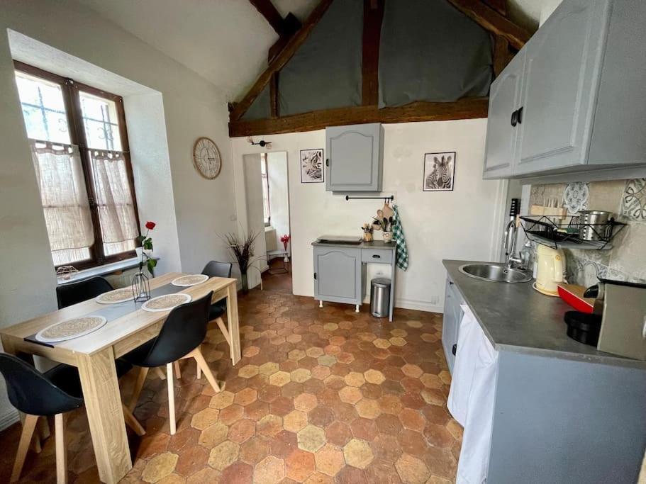 Saint-Sauveur-sur-Ecole Maison A Proximite De Barbizon / Fontainebleau / A6 מראה חיצוני תמונה